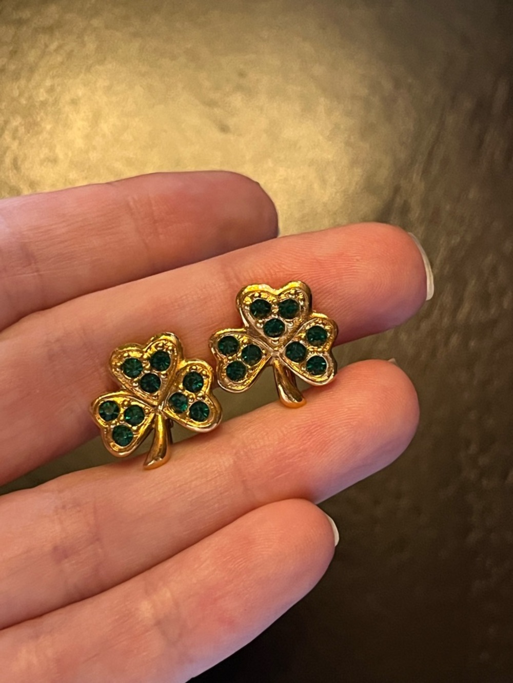 Vintage Avon Gold Shamrock Stud Earrings with Green Crystal Accents 90s